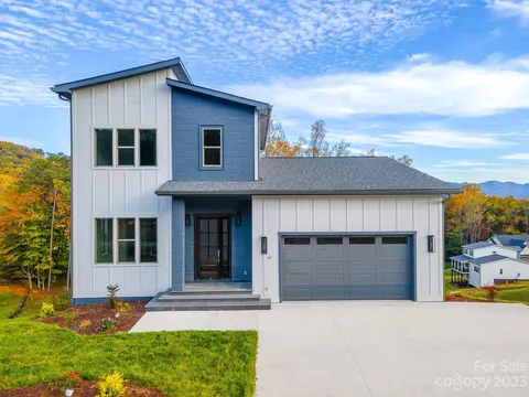 47 Bridgeway 11 Dr #11, Candler, NC 28715