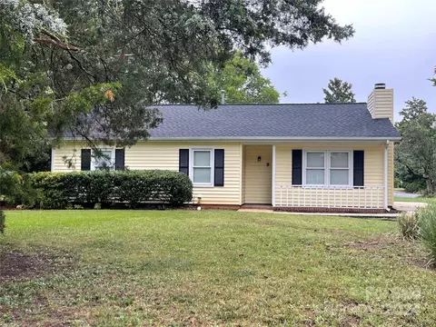 1644 Fieldcrest Cir, Rock Hill, SC 29732