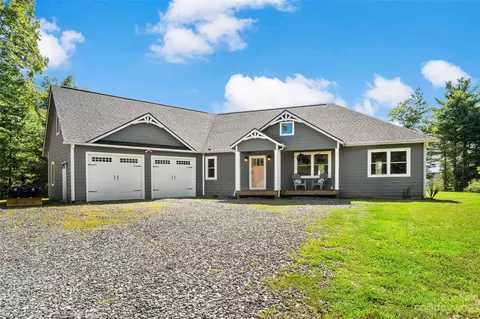 116 Lily Branch Drive Dr, Bakersville, NC 28705