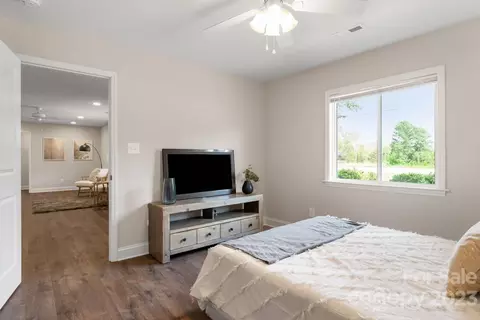 703 1st St, Cherryville, NC 28021 photo 20