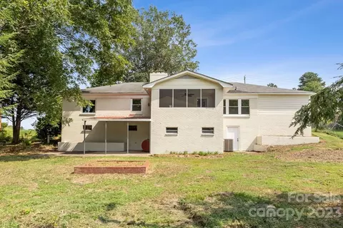 703 1st St, Cherryville, NC 28021 photo 21