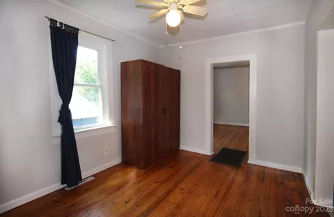137 Winfield St, Canton, NC 28716 photo 12