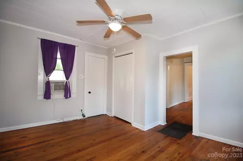 137 Winfield St, Canton, NC 28716 photo 11