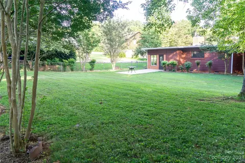 105 Simms St, Columbus, NC 28722 photo 42