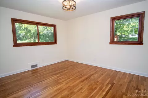 105 Simms St, Columbus, NC 28722 photo 19