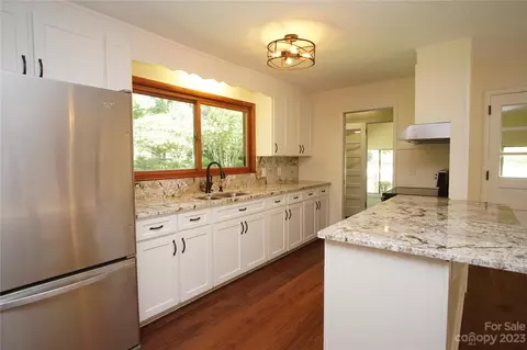 105 Simms St, Columbus, NC 28722 photo 10