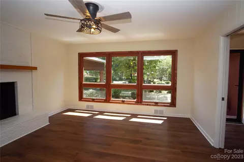 105 Simms St, Columbus, NC 28722 photo 9