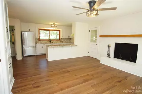 105 Simms St, Columbus, NC 28722 photo 8