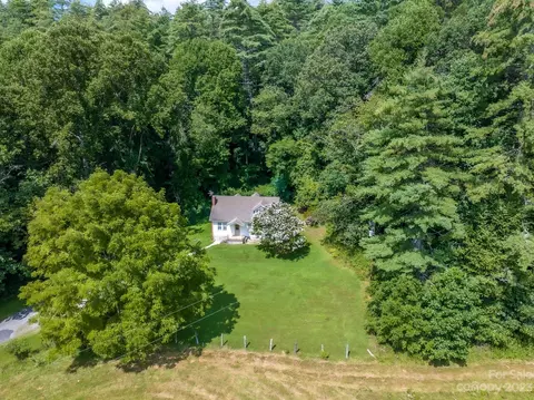 910 Bent Rd, Spruce Pine, NC 28777 photo 28