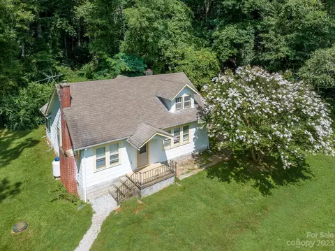 910 Bent Rd, Spruce Pine, NC 28777 photo 6