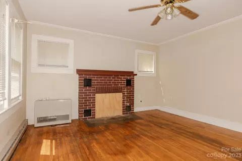 910 Bent Rd, Spruce Pine, NC 28777 photo 9