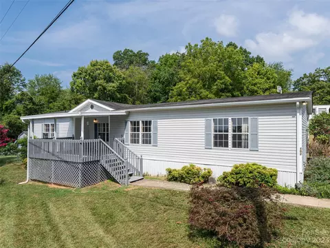 102 Adams Hill Rd, Asheville, NC 28806
