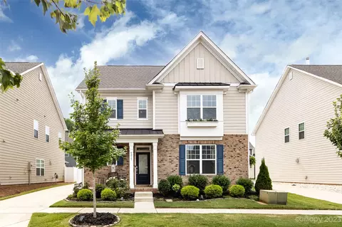 6317 Kennard Dr, Charlotte, NC 28216