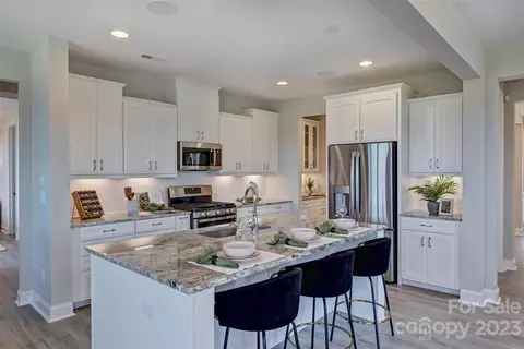 211 Stibbs Cross Rd, Mooresville, NC 28115