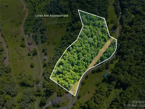 000 Langford Br, Burnsville, NC 28714