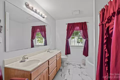 700 Pinehaven Cir, Clover, SC 29710 photo 26