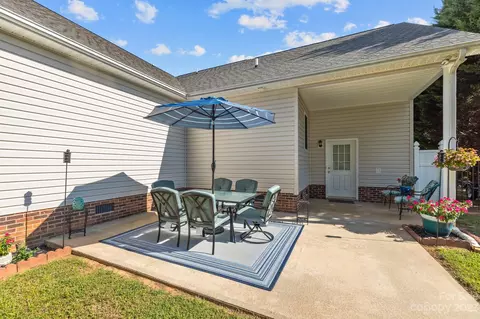700 Pinehaven Cir, Clover, SC 29710 photo 47
