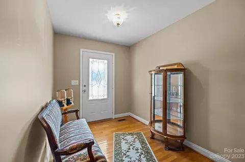 700 Pinehaven Cir, Clover, SC 29710 photo 9