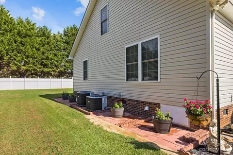 700 Pinehaven Cir, Clover, SC 29710 photo 46