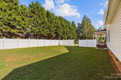 700 Pinehaven Cir, Clover, SC 29710 photo 45