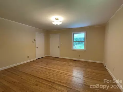 301 Spring St, Troy, NC 27371 photo 2