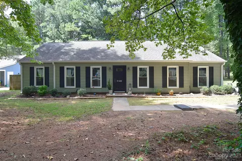 4209 Saint Audrey Pl, Charlotte, NC 28269