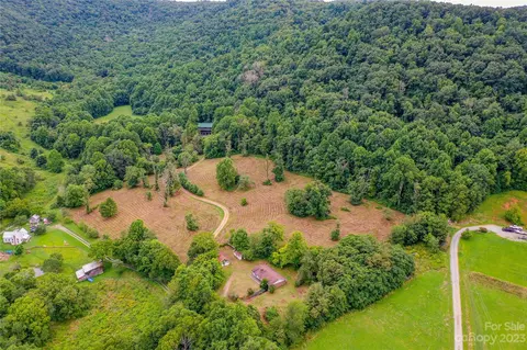 2190 Antioch Rd, Sparta, NC 28675