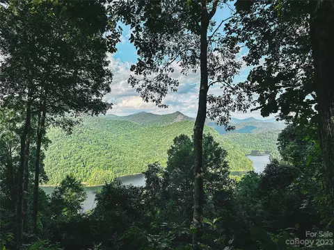 0 Crossvine Dr, Tuckasegee, NC 28783