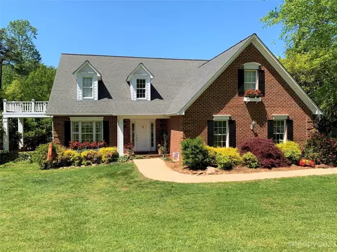 162 Ridgeview Dr, Rutherfordton, NC 28139