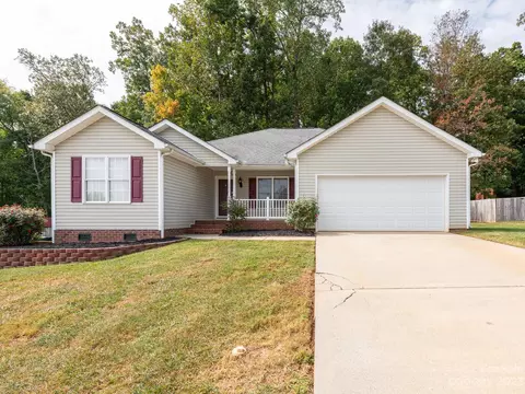 649 Beavers Cove Ln, Concord, NC 28027