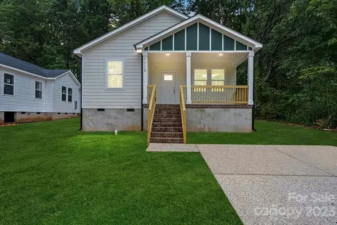 1112 Tower Dr, Salisbury, NC 28146