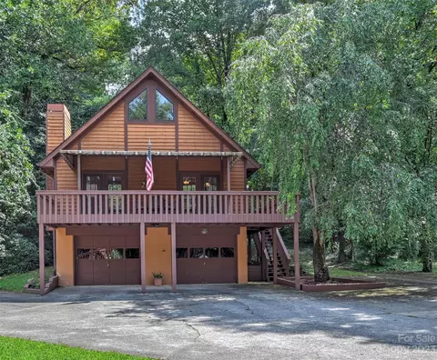 23 Coventry Ct, Fletcher, NC 28732