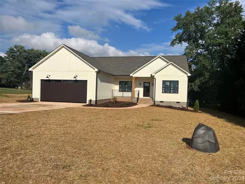2616 Teague 24 St #24, Lincolnton, NC 28092