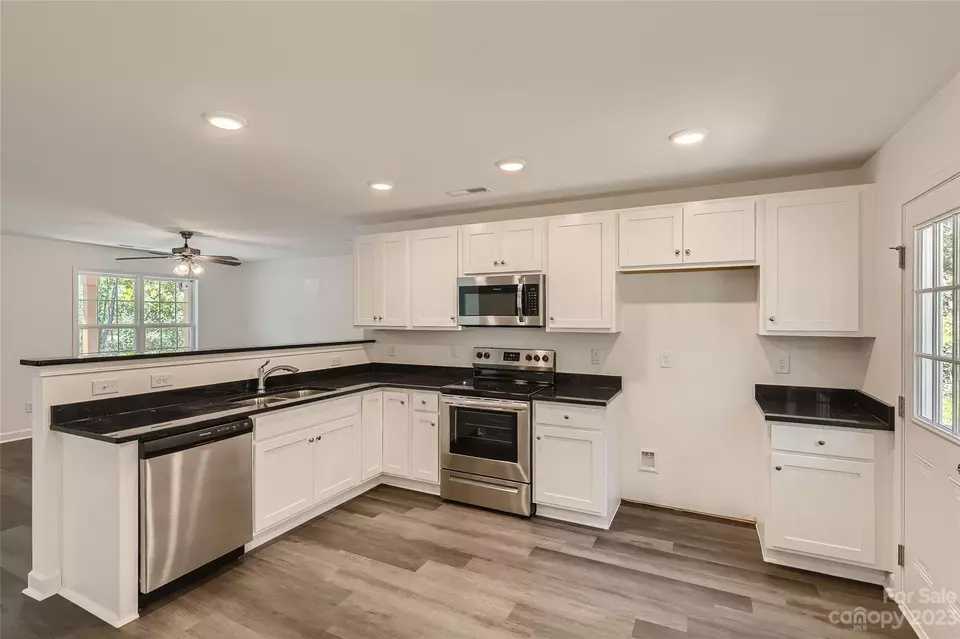  Johnson Street, Albemarle, NC 28001 photo 2