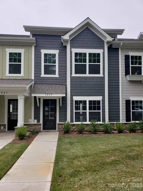 1819 Edgewater Nw Dr NW, Conover, NC 28613