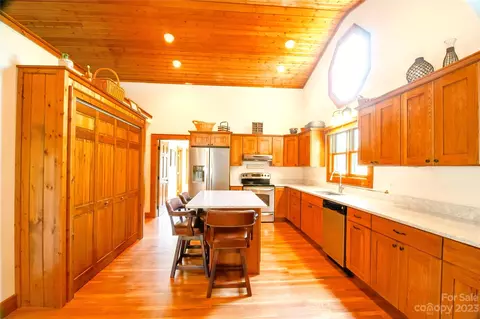 419 Panoramic Loop, Maggie Valley, NC 28751 photo 8