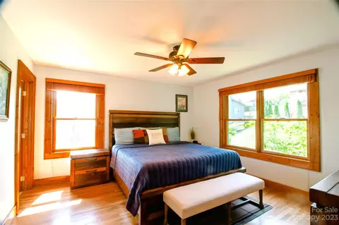 419 Panoramic Loop, Maggie Valley, NC 28751 photo 10