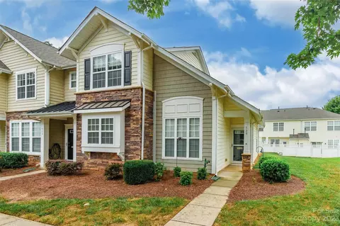 720 Cherryfield Pl, Rock Hill, SC 29732