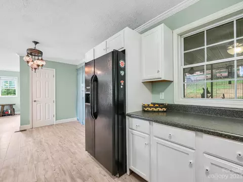 40 Conner Rd, Candler, NC 28715 photo 11