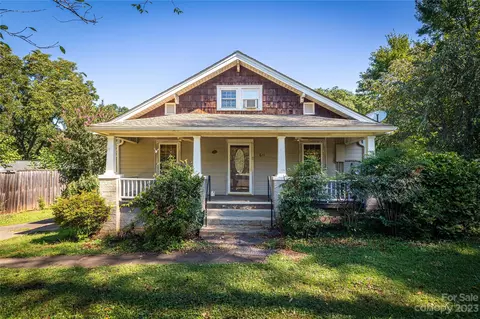 611 Vine Arden Rd, Morganton, NC 28655