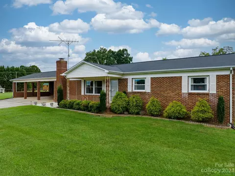 3105 First St, Connelly Springs, NC 28612
