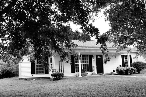 321 Split Oak Ln, Inman, SC 29349 photo 13