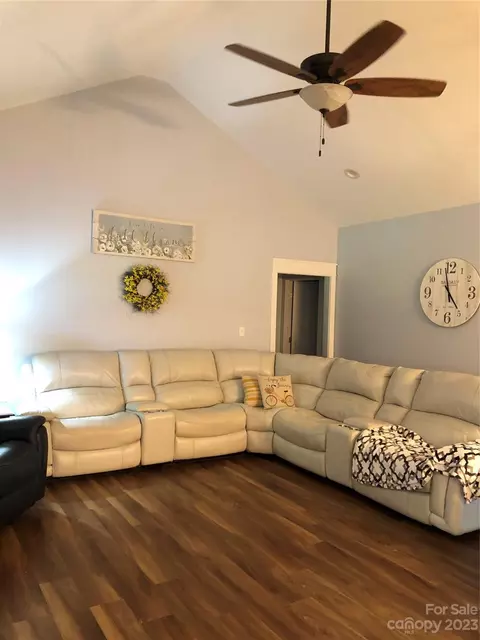 195 Thomas Rd, Clover, SC 29710 photo 13