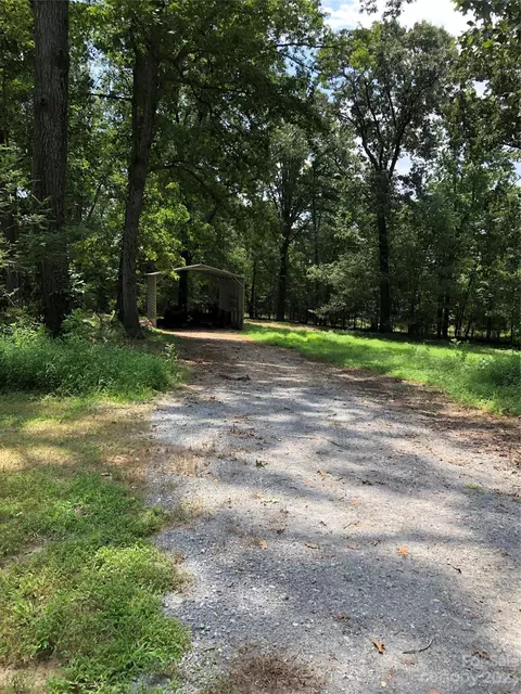 195 Thomas Rd, Clover, SC 29710 photo 41