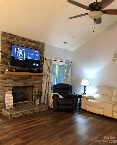 195 Thomas Rd, Clover, SC 29710 photo 14