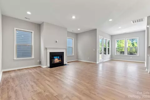 4010 Patsy Dr, Mint Hill, NC 28227