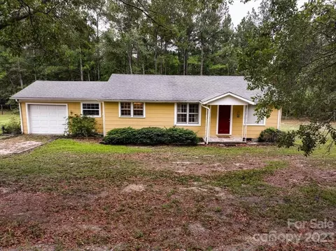 1165 Jones Rd, Kershaw, SC 29067