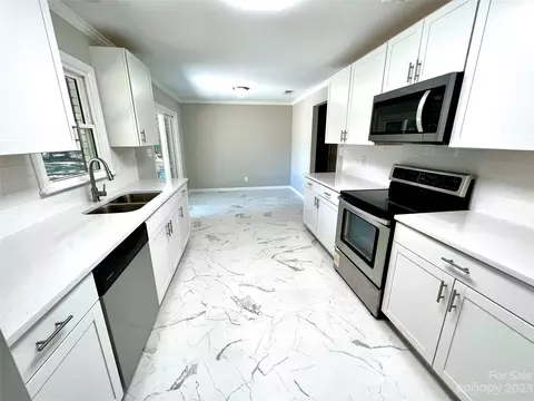 1024 Willoughby Rd, Monroe, NC 28110 photo 12