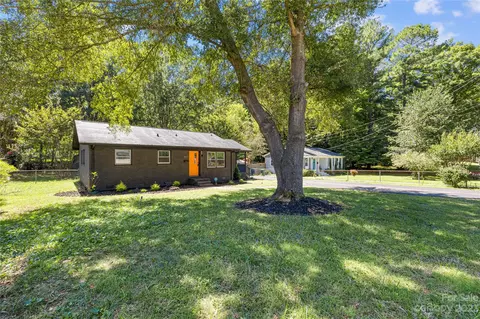 3622 Denson Pl, Charlotte, NC 28215