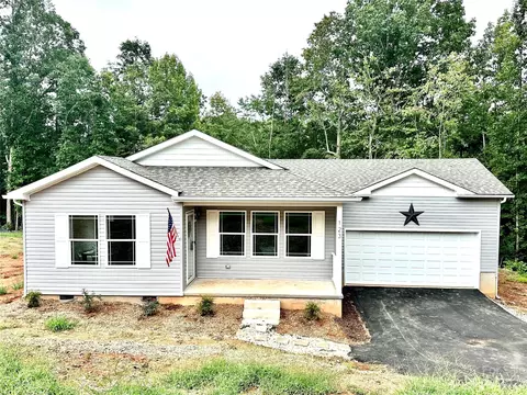 123 Big Bertha Dr, Statesville, NC 28677